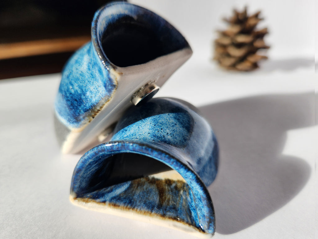 Small Porcelain Magnetic Half-Vase